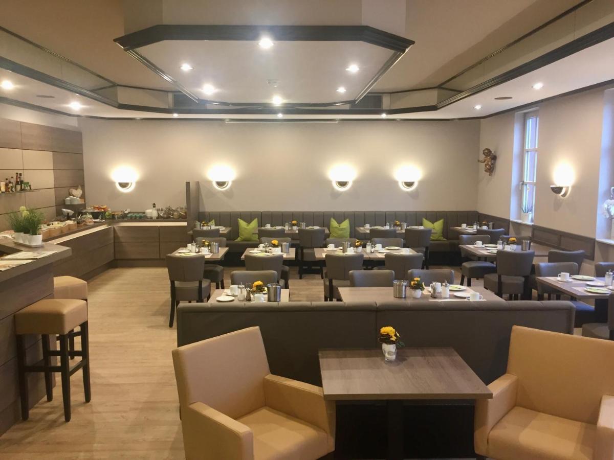 Hotel Bronnbacher Hof فيرتهايم المظهر الخارجي الصورة
