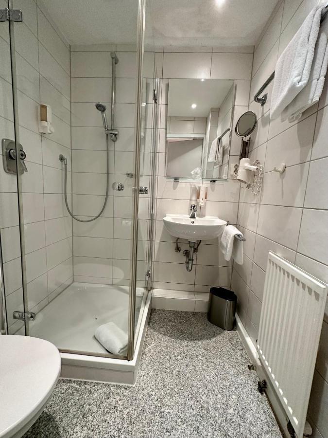 Hotel Bronnbacher Hof فيرتهايم المظهر الخارجي الصورة