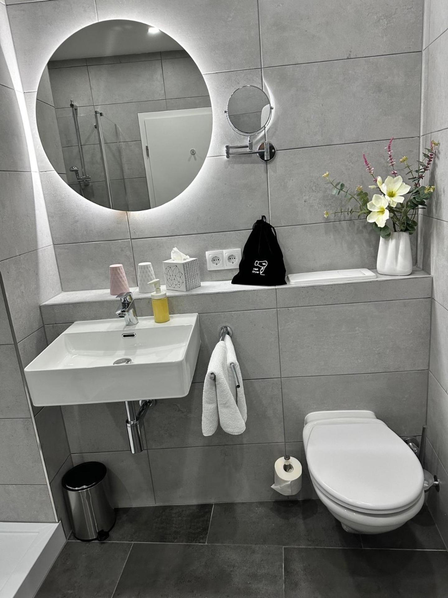 Hotel Bronnbacher Hof فيرتهايم المظهر الخارجي الصورة