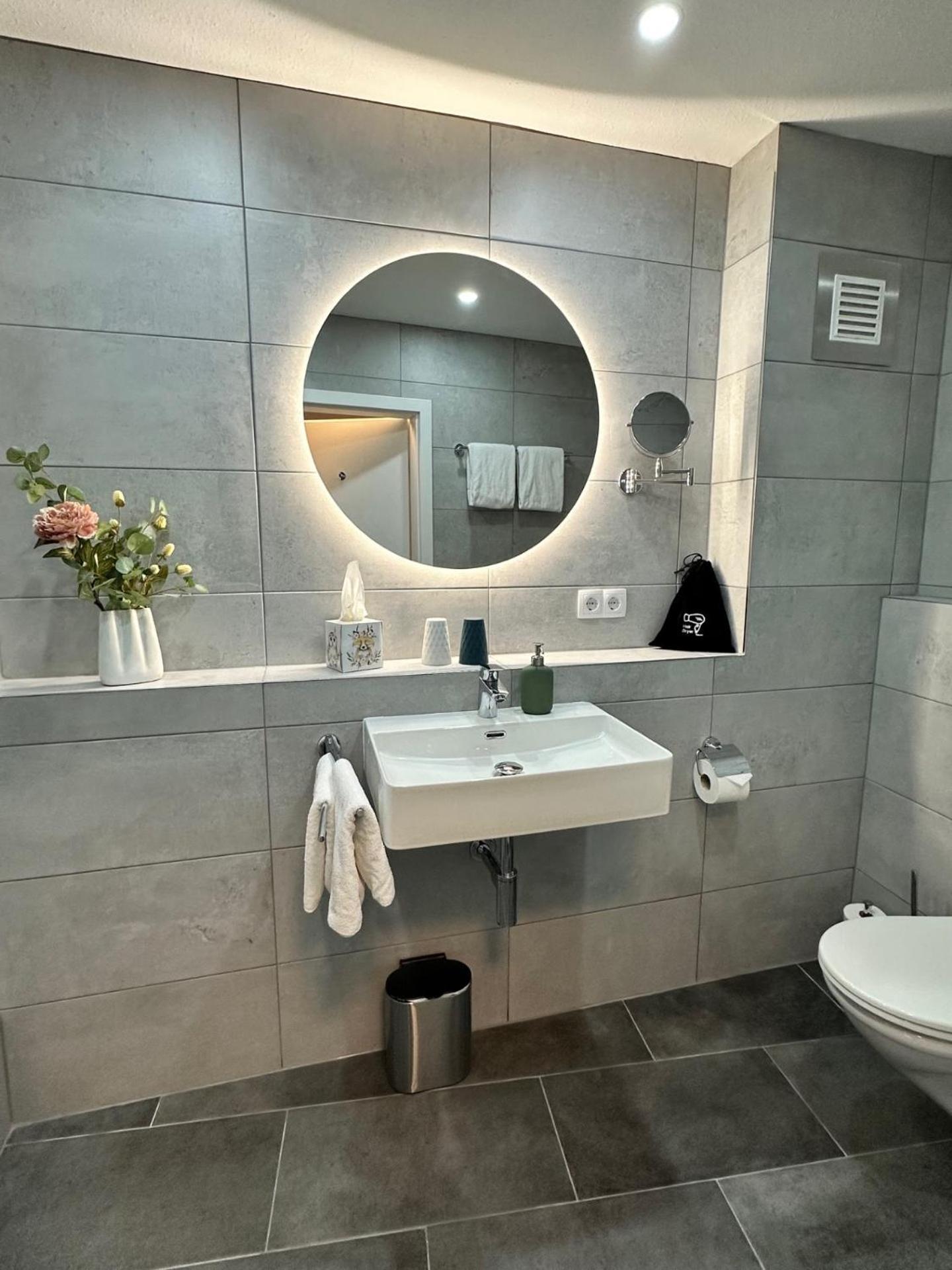 Hotel Bronnbacher Hof فيرتهايم المظهر الخارجي الصورة